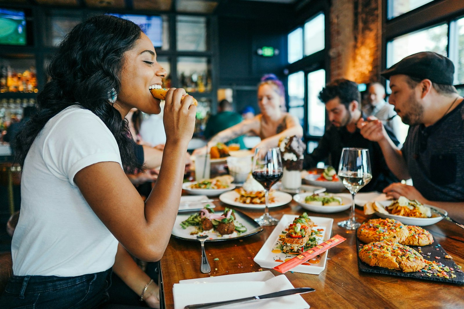Conversación y mesa